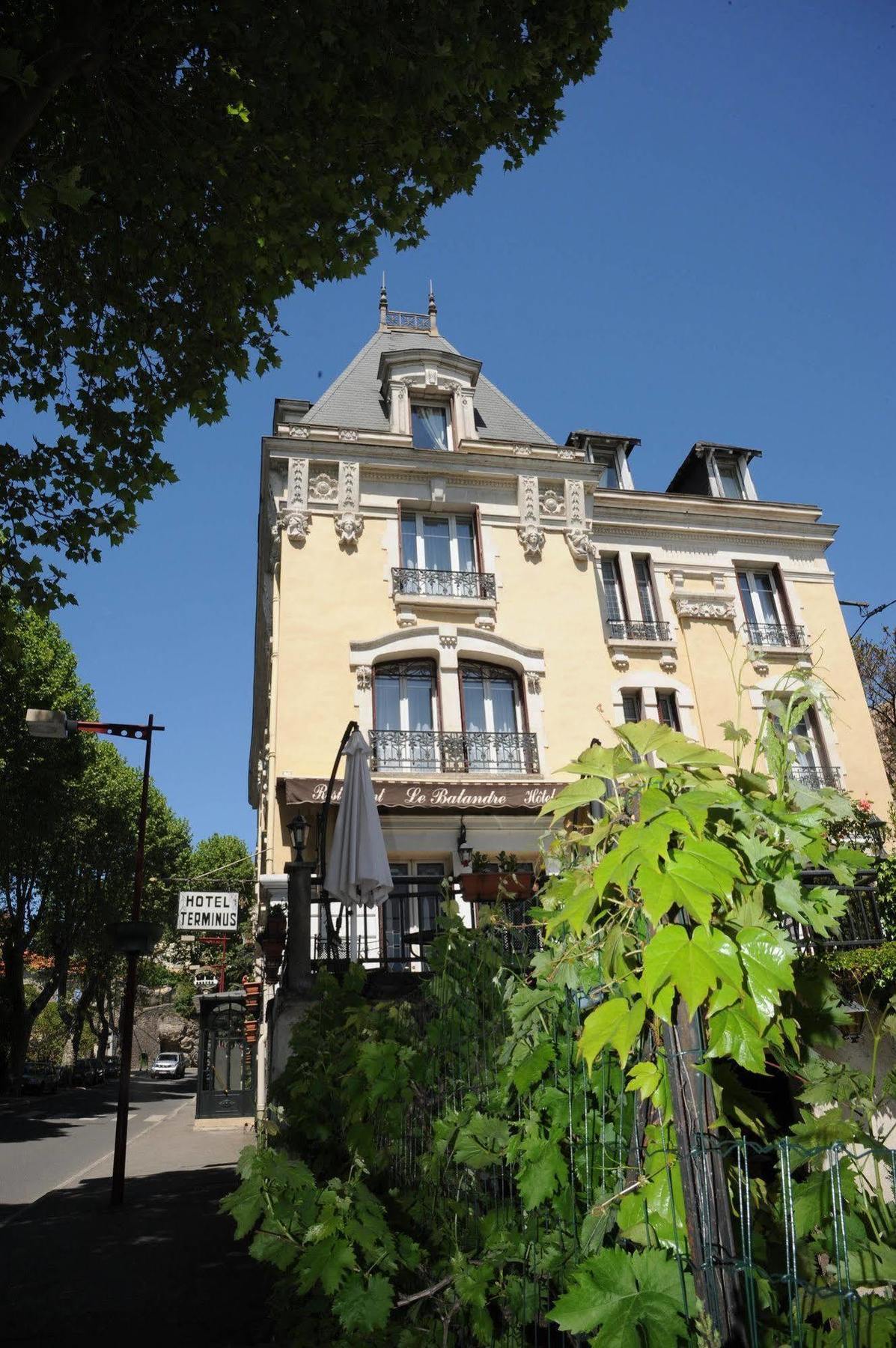 Terminus Hotel